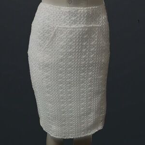 Anthropologie,s Eva Franco  White Smocked Crochet Pencil Skirt Sz 6